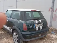 Usado Mini ONE 90 CV (66 kW) 2003 Verde Utilitario