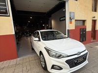 Usado Hyundai i20 84 CV (61 kW) 2020 Blanco Berlina