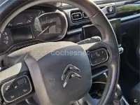 Usado Citroën C3 Shine 99 CV (72 kW) 2018 Rojo Utilitario