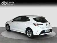 Usado Toyota Corolla Active 122 CV (89 kW) 2021 Blanco Monovolumen