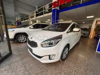 Usado Kia Carens 115 CV (84 kW) 2016 Blanco Monovolumen