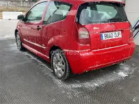 Usado Citroën C2 VTR Sport 70 CV (51 kW) 2006 Rojo Utilitario