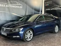 Usado VW Passat 150 CV (110 kW) 2019 Azul Berlina