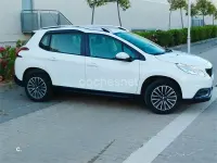 Usado Peugeot 2008 Active 100 CV (73 kW) 2016 Blanco SUV