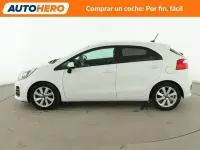 Käytetty Kia Rio 85 HP (62 kW) 2016 Valkoinen Viistoperä