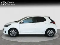 Usado Toyota Yaris Active 75 CV (55 kW) 2023 Blanco Utilitario