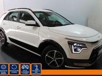 Käytetty Kia Niro 184 HP (135 kW) 2023 Valkoinen Katumaasturi