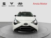 Usado Toyota Aygo X-play 72 CV (52 kW) 2019 Blanco Utilitario