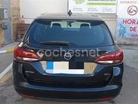 Usado Opel Astra Excellence 136 CV (100 kW) 2017 Negro Familiar