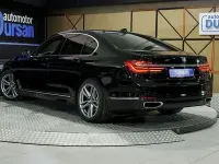 Usado BMW 730 Comfort Edition 268 CV (197 kW) 2016 Negro Berlina