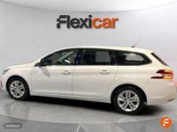 Usado Peugeot 308 SW Active 110 CV (80 kW) 2021 Blanco Familiar