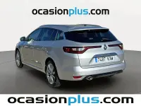 Usado Renault Mégane GrandTour Zen 140 CV (102 kW) 2019 Gris / plata Familiar