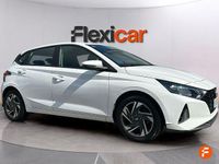 Usado Hyundai i20 100 CV (73 kW) 2021 Blanco Utilitario