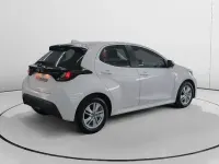 Usado Mazda 2 116 CV (85 kW) 2023 Blanco Utilitario