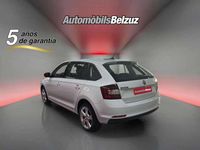 Usado Skoda Rapid Ambition 90 CV (66 kW) 2019 Blanco Utilitario
