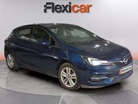 Usado Opel Astra 110 CV (80 kW) 2020 Azul Berlina