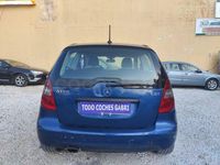 Käytetty Mercedes A180 Avantgarde 109 HP (80 kW) 2010 Sininen Sedan