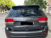 Usado Jeep Grand Cherokee Overland 250 CV (183 kW) 2015 Gris / plata SUV