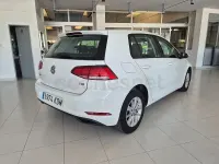 Usado VW Golf VII Advance 115 CV (84 kW) 2017 Blanco Berlina