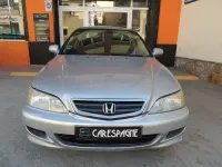 Usado Honda Accord LS 136 CV (100 kW) 2001 Gris Berlina