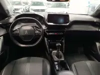 Usado Peugeot 2008 Allure 101 CV (74 kW) 2023 Gris SUV