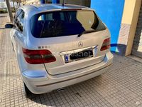 Usado Mercedes B200 140 CV (102 kW) 2006 Gris / plata Monovolumen