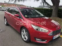 Usado Ford Focus Titanium 115 CV (84 kW) 2014 Rojo Berlina