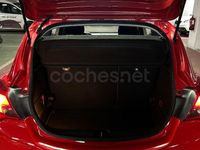 Usado Opel Corsa Selective 90 CV (66 kW) 2016 Rojo Utilitario