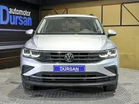 Usado VW Tiguan Life 150 CV (110 kW) 2023 Gris claro SUV