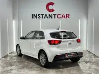 Usado Kia Rio 84 CV (61 kW) 2021 Blanco Berlina