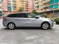 Usado Peugeot 308 SW Active 130 CV (95 kW) 2017 Gris / plata Familiar