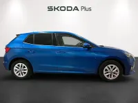 Usado Skoda Fabia Selection 95 CV (69 kW) 2025 Azul Utilitario