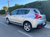 Usado Peugeot 3008 120 CV (88 kW) 2009 Gris / plata Familiar