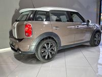 Usado Mini Cooper S Countryman 184 CV (135 kW) 2011 Beige SUV
