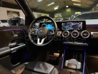 Usado Mercedes GLB220 190 CV (139 kW) 2021 Gris / plata SUV