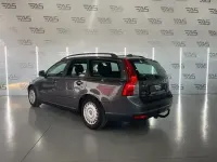 Usado Volvo V50 Momentum 109 CV (80 kW) 2010 Gris Familiar