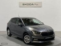 Usado Skoda Fabia Selection 80 CV (58 kW) 2024 Gris / plateado Utilitario