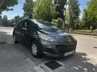 Usado Peugeot 207 70 CV (51 kW) 2010 Gris / plata Berlina