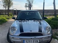 Usado Mini ONE 90 CV (66 kW) 2002 Gris / plata Utilitario