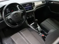 Usado VW T-Roc Advance 110 CV (80 kW) 2021 Azul SUV