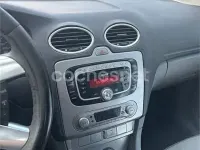 Usado Ford Focus Trend 90 CV (66 kW) 2009 Negro Berlina