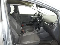 Usado Ford Puma Titanium 125 CV (91 kW) 2024 Plata solar (metalizado) SUV