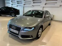 Usado Audi A4 143 CV (105 kW) 2010 Gris / plata Berlina