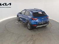 Usado Kia Stonic 100 CV (73 kW) 2024 Azul SUV