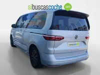 Usado VW Multivan Life 218 CV (160 kW) 2022 Gris/plata Monovolumen