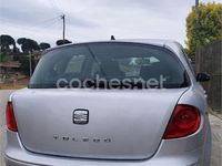 Usado Seat Toledo Sport 140 CV (102 kW) 2005 Gris / plata Utilitario