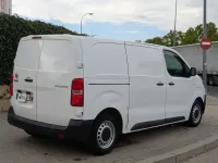 Usado Toyota Proace 100 CV (73 kW) 2021 Blanco Monovolumen
