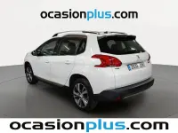 Usado Peugeot 2008 Allure 100 CV (73 kW) 2016 Blanco SUV