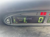 Usado Citroën Xsara Picasso 95 CV (69 kW) 2005 Beige Monovolumen