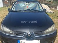 Usado Renault Laguna II Expression 110 CV (80 kW) 2005 Negro Berlina